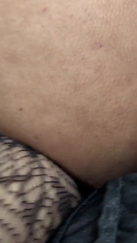 Yeni dildolarıyla sikişen ve götünü yalayan çiftin en iyi videosu 40centimeters götünde #999