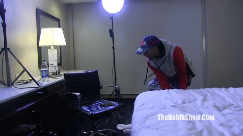 The Habib Show: Полное видео.. Амбициозная попка и латинские мужчины