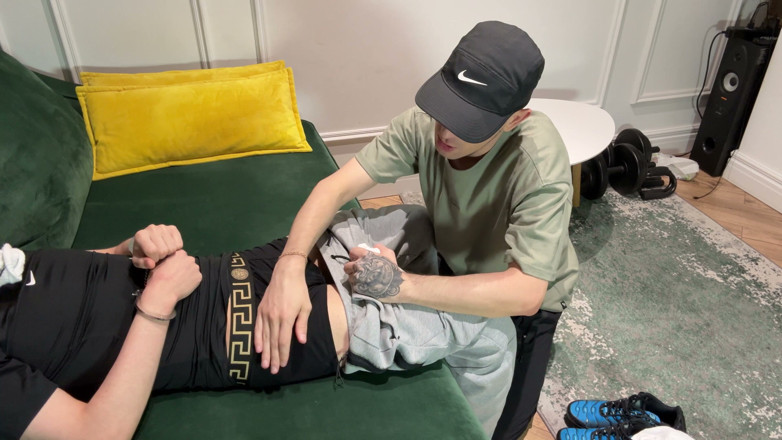 1JackDaniel: Adoration des chaussettes, des pieds, des et des sucer