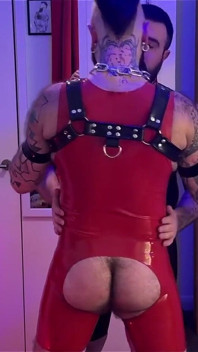 Harige latex zoenen
