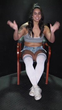 Interview de miss D, brune magnifique, gloryhole