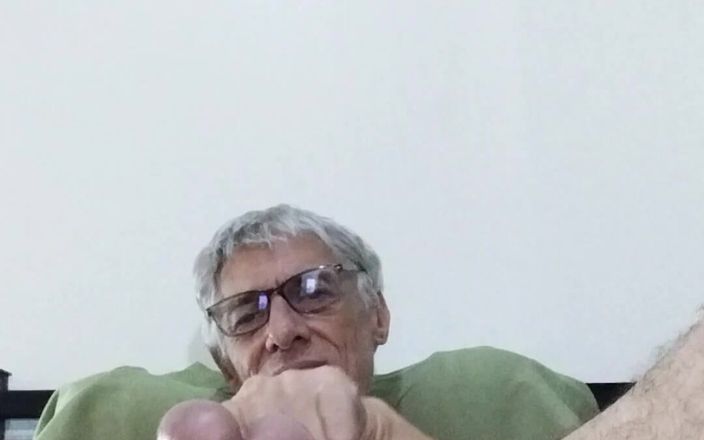 Big uncut hard cock: Quả bóng to khổng lồ khổng lồ đầy tinh dịch al....