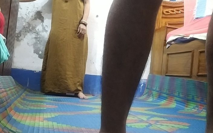 bustypriya: टीचर मेरा लंड चाहती है