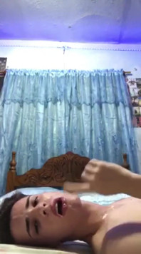 Cuban Teen Cumshot Himself in His Mouth