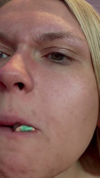 Juliana Marie แฟนตาซี 4k แฟนตาซียุค 90 ของ Juliana Marie กิน Ecstasy รออยู่!