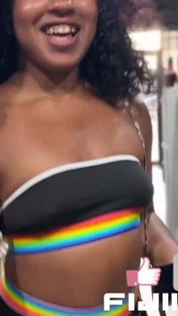 Independence Day - prostituta minúscula ébano pega na loja foda casada bbc