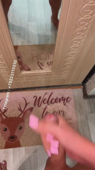 Rublevskaya: Russian tranny jerking off a huge dick