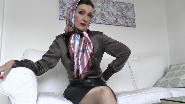 Lady Victoria Valente: ¡Hoy es tu prueba de pañuelo! Pañuelos de satén, Lady...