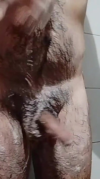 Schaum und Dusche