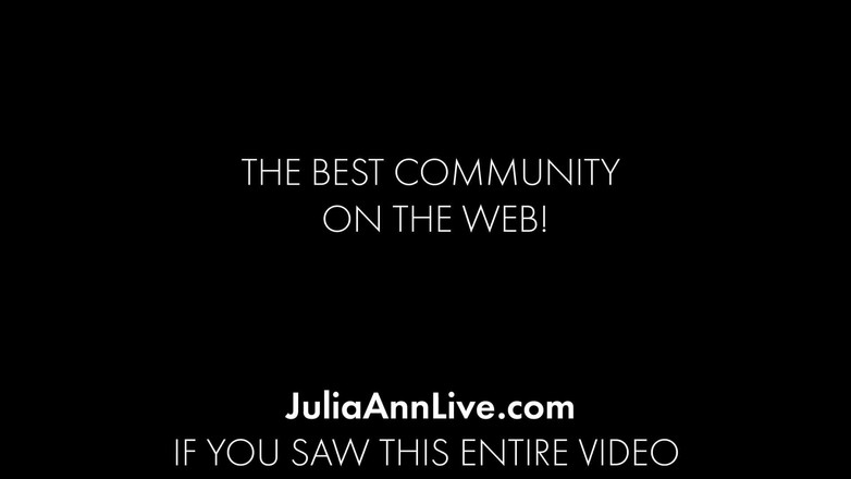 Julia Ann: Julia Ann Fantezie cu lins de cur cu instrucțiuni de...