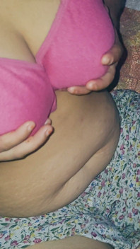 Une bhabhi indienne baise avec son voisin