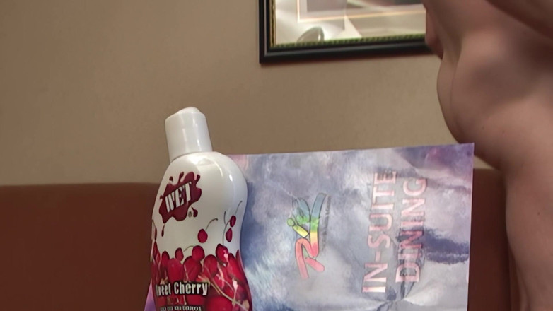 American Hardcore xxx: Mamă sexy cu țâțe mari este futută tare.nu se poate opune...