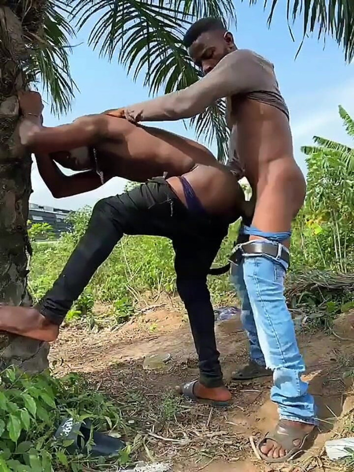 BLACKSHOOTERR: Avoir des relations sexuelles sous le palmier
