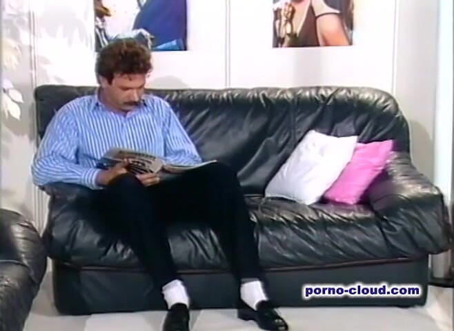 Porno Cloud: nirman shramikon nakdi