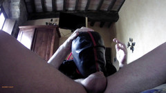 LauraOnHeels: Legata su un letto con abiti sexy, bendata, doveva succhiare...