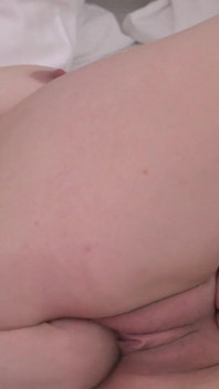 Horny Mature Nicola Loves Fingering Her Pussy & Asshole
