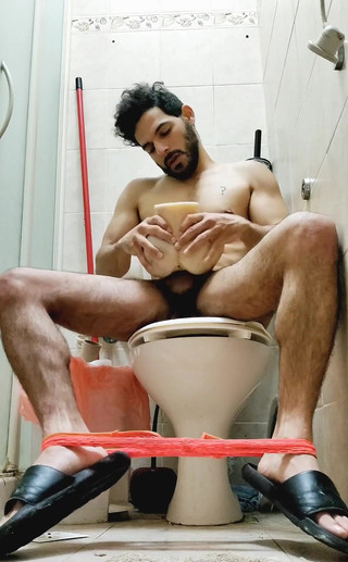 Grayalpha: Šukání v mém spodním prádle (sexuální panenka)