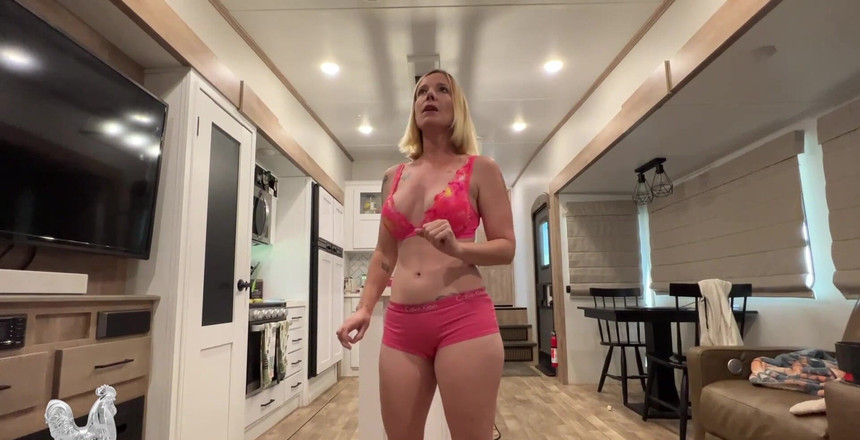 Jane Cane: Akan tiba pagi Jumaat... Memeras ugut ibu tiri untuk mendapatkan...