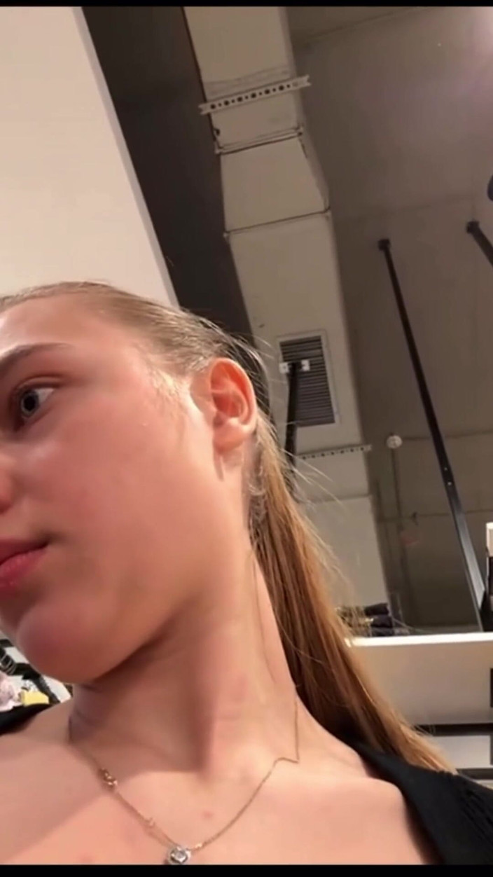 JuiceLussie: Melancap di Kedai