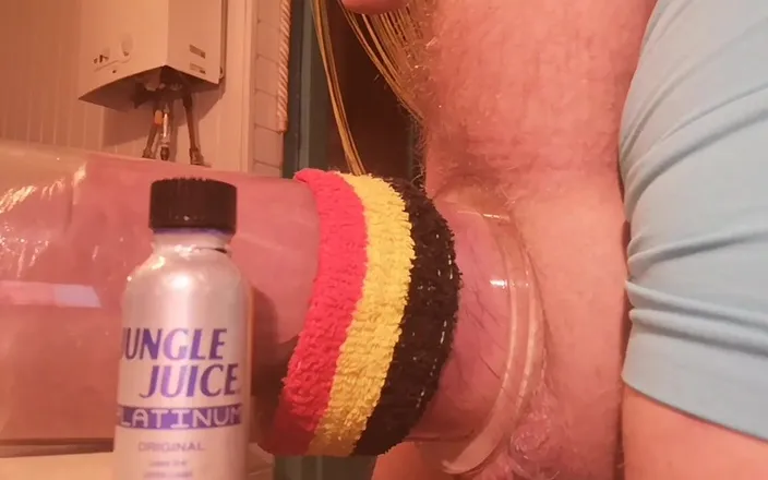 Monster_Meat_: Pumping with new big cockring