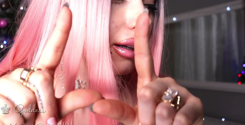 Goddess Misha Goldy: Hati-hati, video itu berisi banyak pemicu pecundang yang bisa membuatmu...