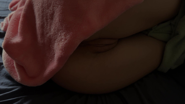 Mia Foster: Секс чрезвычайно крупным планом с невестой друга, тугая сливочная трах и сперма на киске