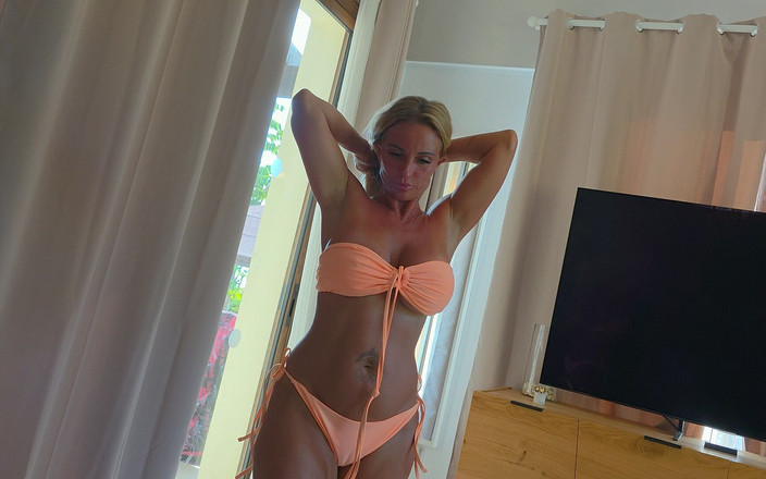 Candy Samira: Do prdele proti tomu, abys držel pusu zavřenou