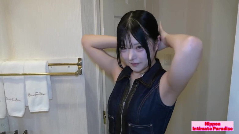 Studio Modern Shunga - JAV: Ángel asiático 26628
