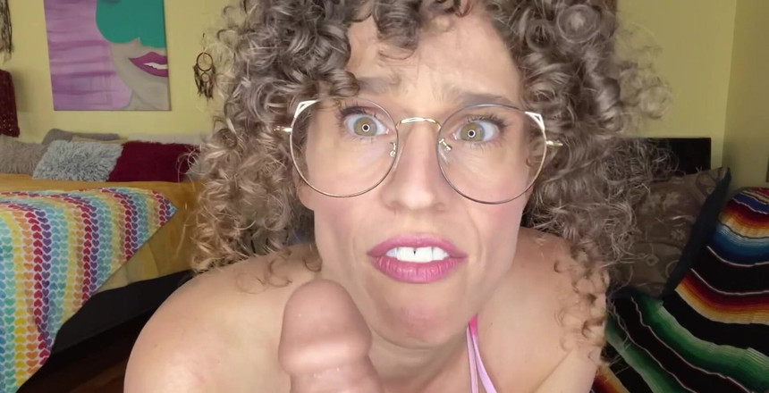 VibeWithMommy: Joi- Joodse stiefmoeder betrapt je op staren en zich aftrekken...