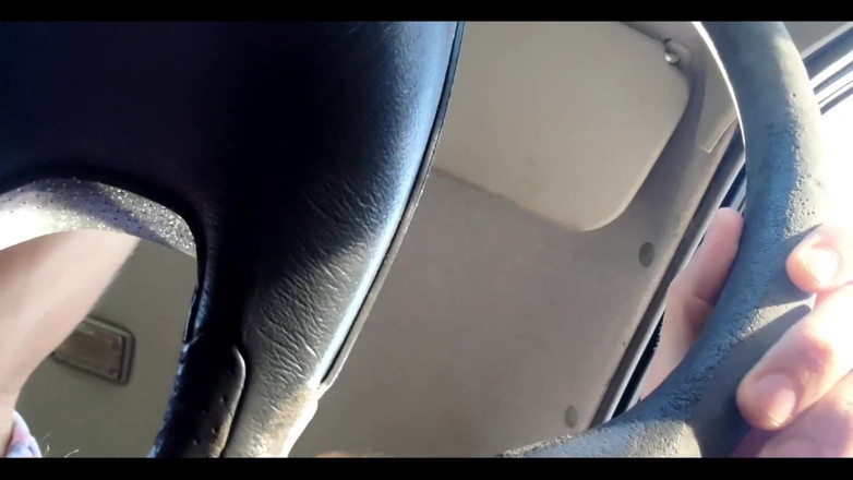 MrPussyLicking: Sucking Cock While Driving