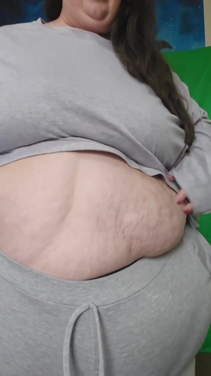 SSBBWLadyBrads: Fat SSBBW Goddess Clothes Try on