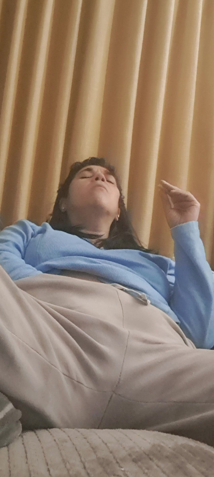 Mommy big hairy pussy: Istirahat dari dorong untuk masturbasi