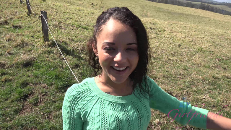 ATK Fans (Girlfriends): Sanal tatil Hawaii 3/7 Holly Hendrix