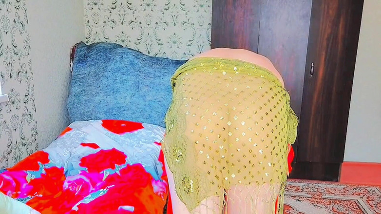 Kitty_Cross: Sissy ngasih penampilan yang luar biasa untuk muasin memekmu