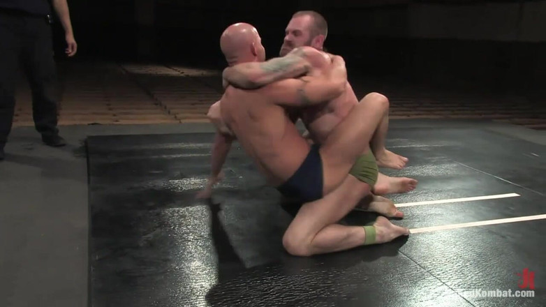 Naked Combat: Брок Армстронг проти Tober Brandt