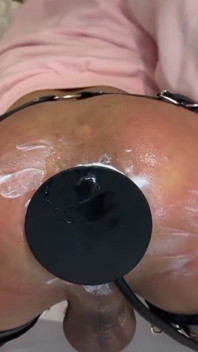 Komplette session der anal-zerstörung mit aufblasbarem plug