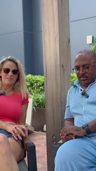 Milfcandy Podcast: Esposa gostosa Sadie Rose entrevistada por Mrflourish Antes de sua cena de sexo sensual