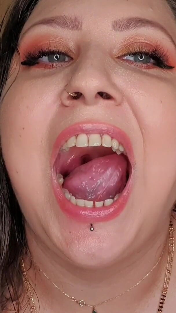 Oups I Ate You &; (Lora BBW) Oups I Ate You &; (Lora BBW)