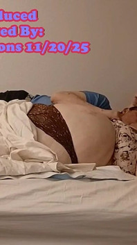 Hemşire Vicki Ve Yakışıklı Harry Uykulu Kızla Sevişiliyor