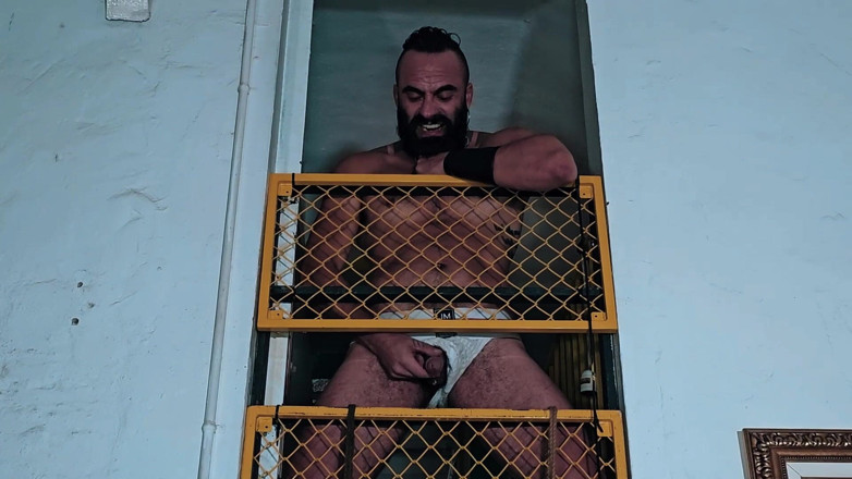 The Bearded Master: Muscle Chlupatá Sub Bondage &amp; Chcaní. Vousatý pán používá perverzní prase