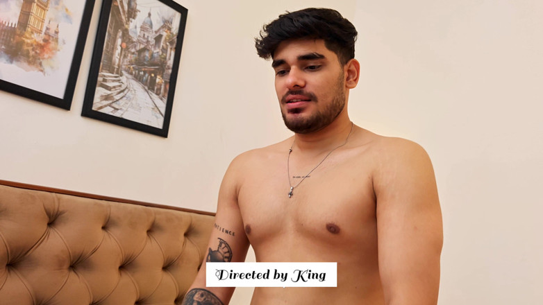 BabyTina2: Indická desi manželka má hardcore sex s manželovým šéfem kanceláře šukání kundičky...