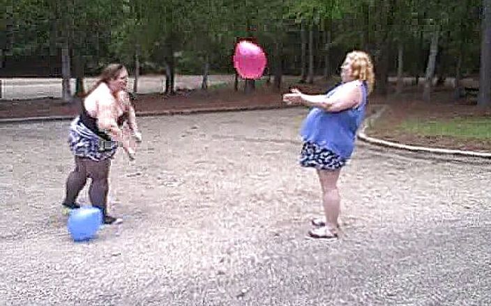 BBW nurse Vicki adventures with friends: BBW gals spelar volleyboll med ballonger