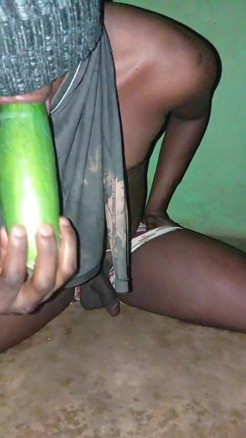 Badman4606: Cynthia byla tak dobrá v kouření mého černého ptáka