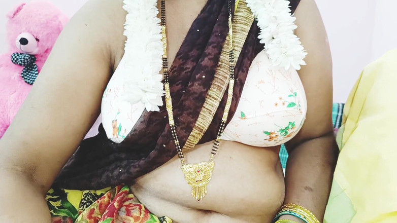 Telugu honey lips: Une belle-mère indienne baise son beau-fils, dirty talk en telugu