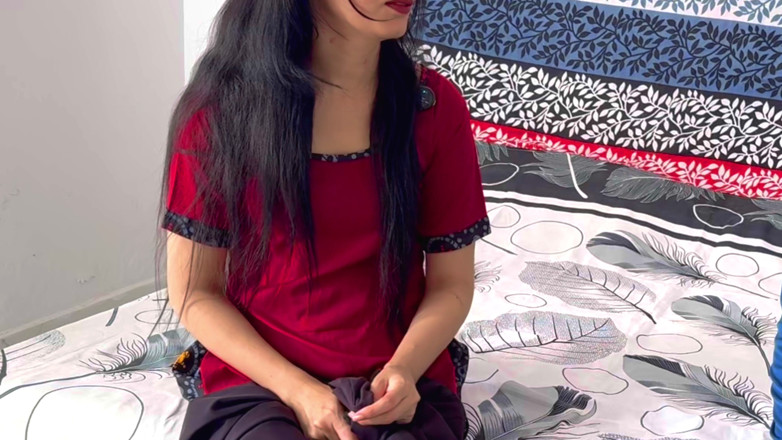 Desi filmy: My Cute Step Mom and Me Full Sex Video Hindi...