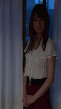 Akiho Yoshizawa - nienormalne uzależnienie seksualne mężatki