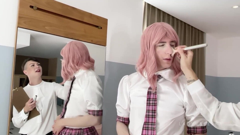Lady Valeska: Sissy College Lição 1: Dollification