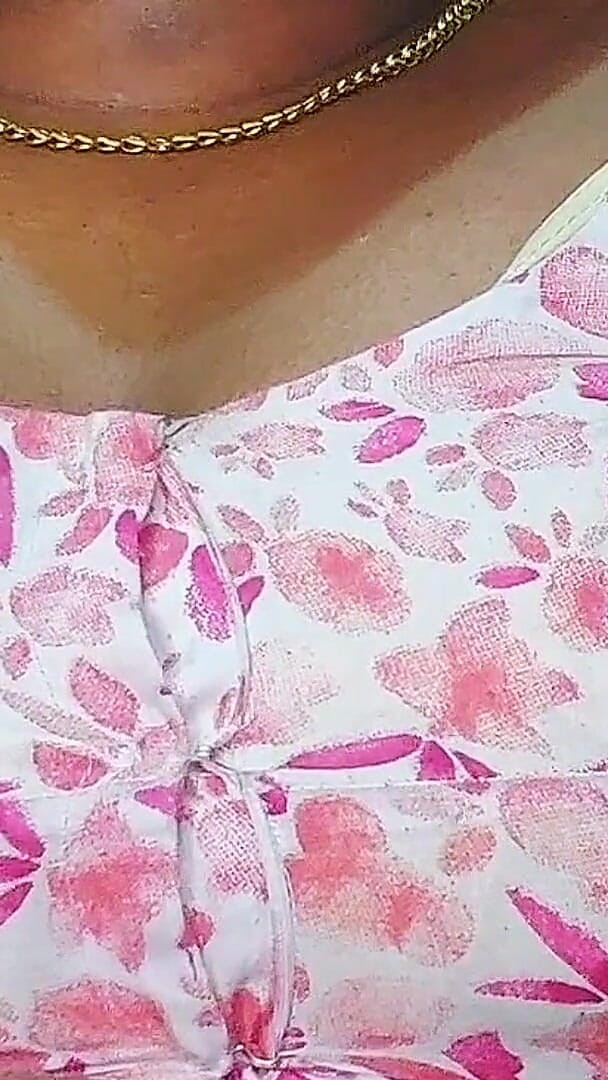 Desi Mohini: 인도 섹시녀 Kavita 모델 파트 - 01