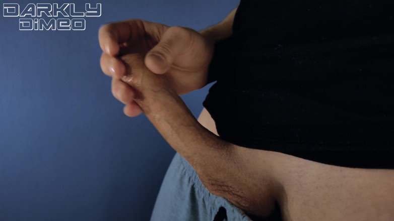 DarklyDimeo: Nadržený chlap honí velký péro a sténá z orgasmu ASMR,...