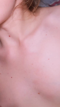 Sevimli üvey kız kardeş üvey erkek kardeşiyle birlikte boşalıyor!